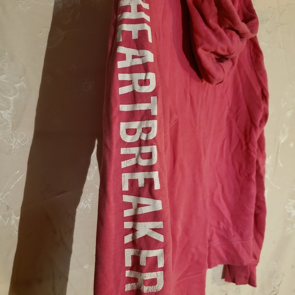 "Heart Breaker" Sweatshirt - Picture 3 of 3